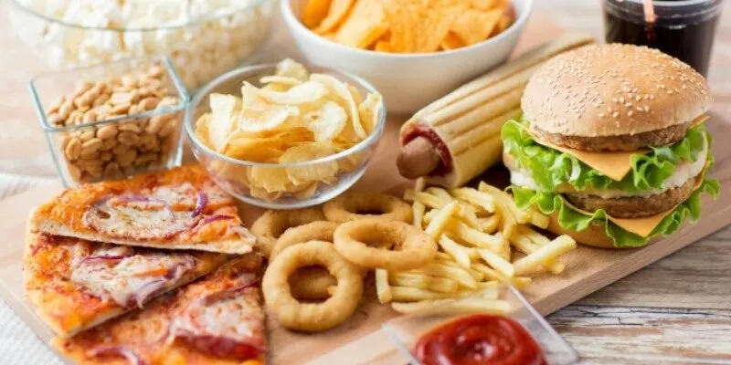 Thức ăn nhanh - là nguyên nhân gây yếu sinh lý nam giới